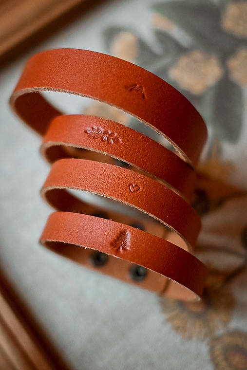 Kožený náramok - hory