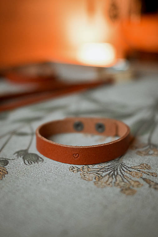 Kožený náramok - malé ♡
