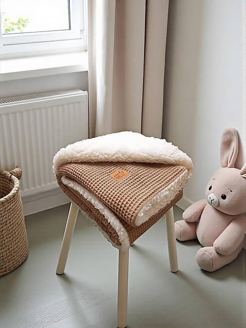 Detská, deka s barančekom vo farbe khaki