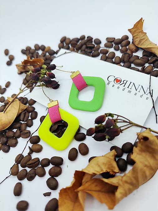 Asymetrické náušnice "DIAH"