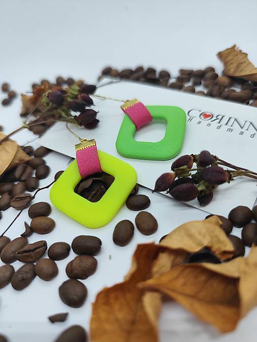 Asymetrické náušnice "DIAH"