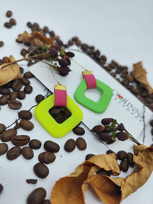 Asymetrické náušnice "DIAH"