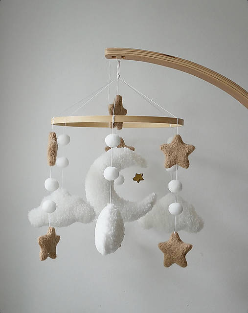 Hračky - Kolotoč nad postieľku - 17921776_