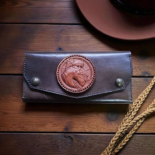 Dámska kožená peňaženka