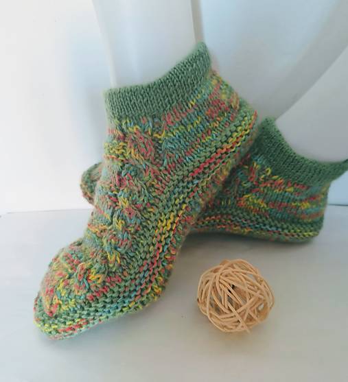 Ponožky, pančuchy, obuv - Dámske vlnené papuče - 17920210_