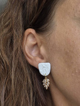 Náušnice - Kvetinový sen (Biele so zlatými detailami) - 17921664_