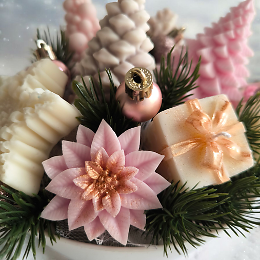 Vianočná sviečková dekorácia