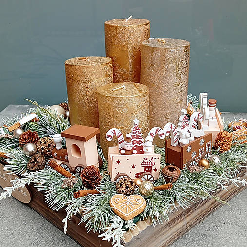 Svietidlá - Adventný Vianočný veniec Vláčik - 17922424_