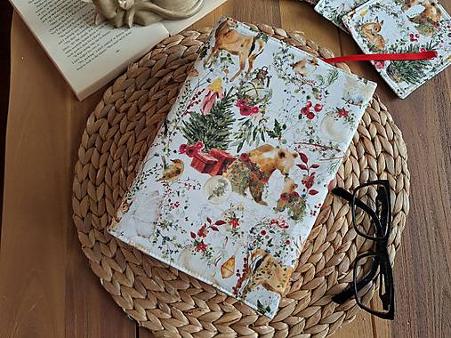 Papiernictvo - Nastavitelný obal na knihu - Zvířátka o Vánocích - 17922553_