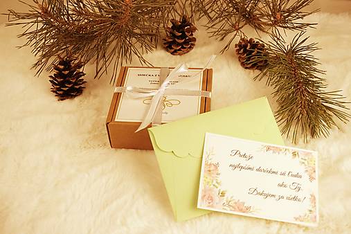 Sada 4 kusov Čajových sviečok z včelieho vosku s hranatým skleneným svietnikom