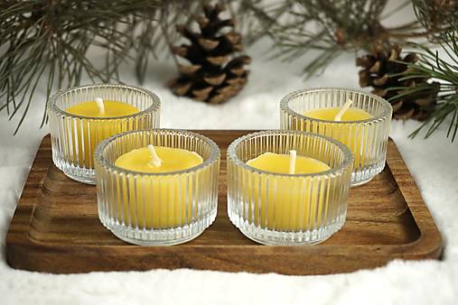 Sada 4 kusov Čajových sviečok z včelieho vosku s okrúhlym skleneným svietnikom