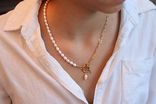 Perlový náhrdelník