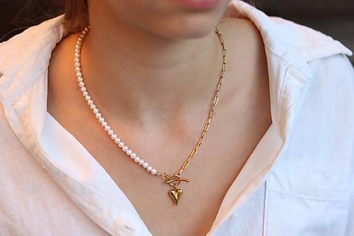 Perlový náhrdelník