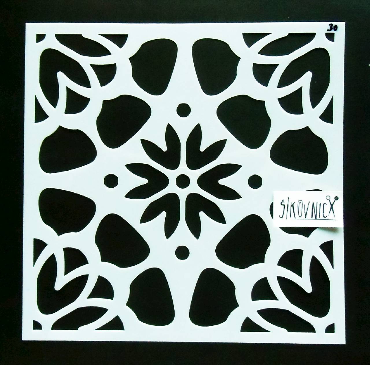 - 50% šablóna 15x15 cm, mandala/ornament, pôvod.cena 2,50€ (m15-30)