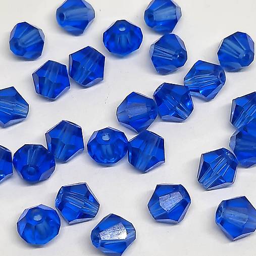 Sklenené korálky bicone 6mm-1ks