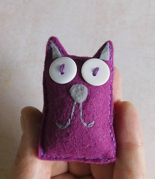 Hračky - mačka / mačička do vrecka purpurová - Výpredaj! - 17928599_