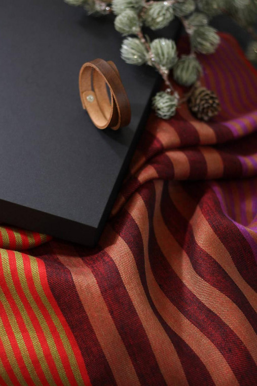 Elegantná ľanová šatka – dokonalý vianočný darček pre mamu alebo sestru