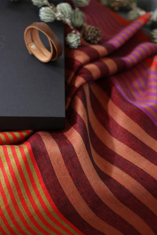 Elegantná ľanová šatka – dokonalý vianočný darček pre mamu alebo sestru