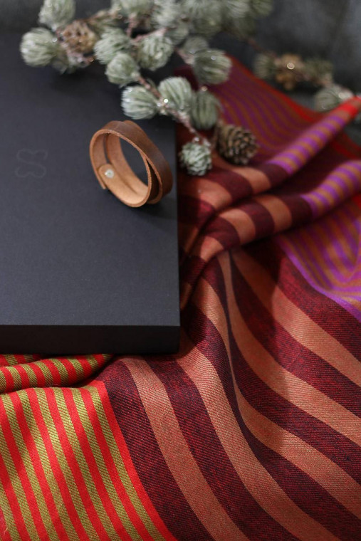 Elegantná ľanová šatka – dokonalý vianočný darček pre mamu alebo sestru