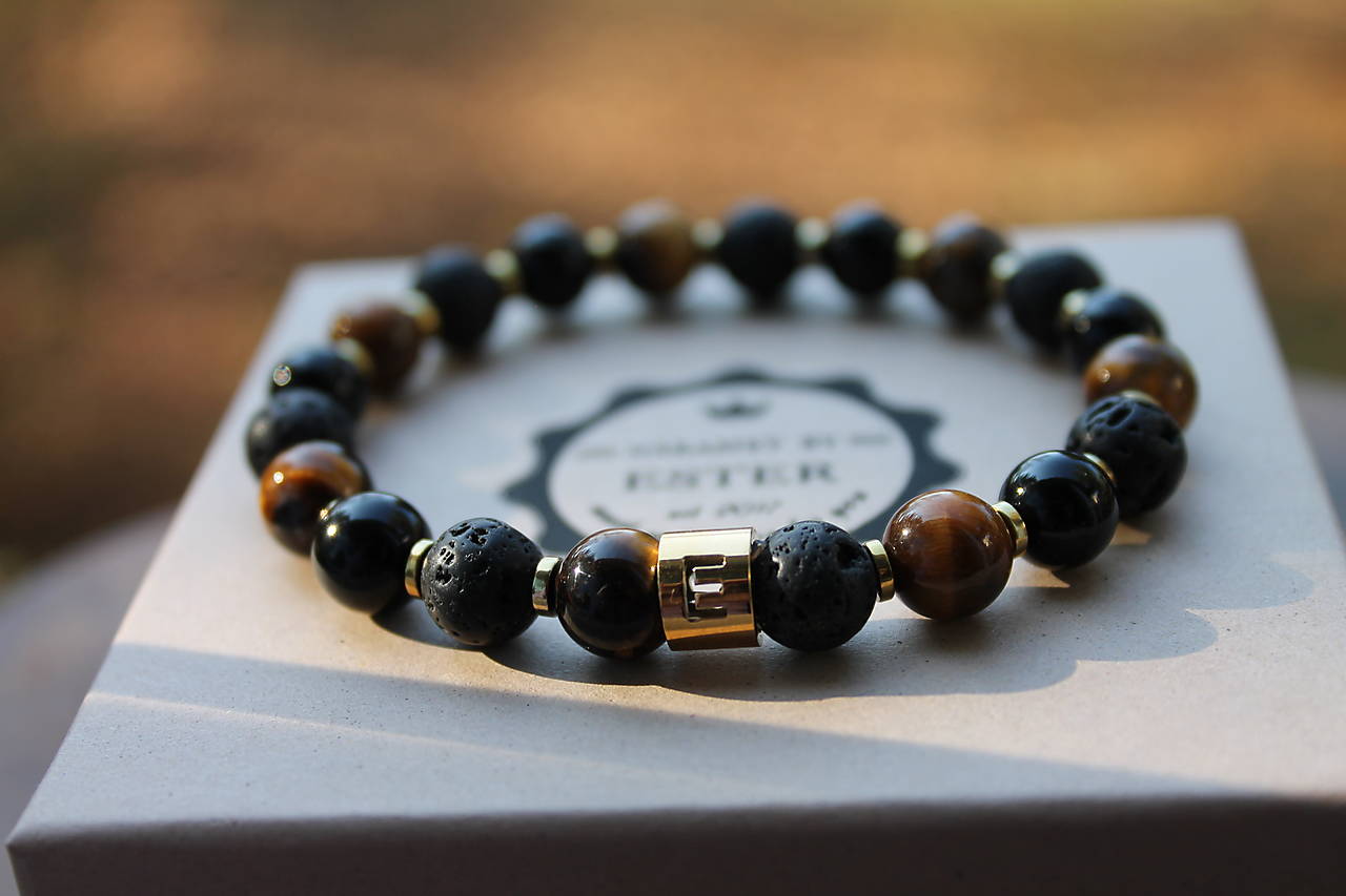 Ochrana, Sila a Antistres s iniciálkou