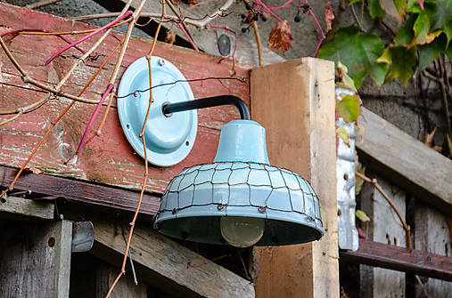 Svietidlá - Drátovaná keramická nástěnná lampa Taťána - 17926986_