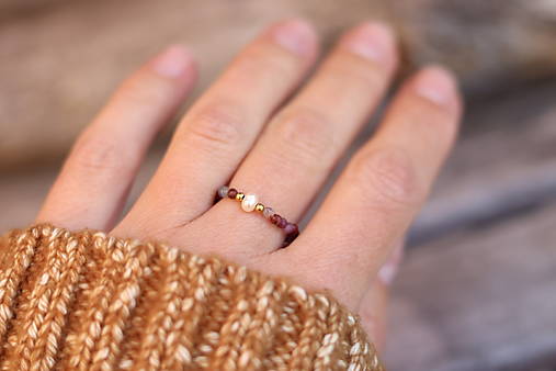 Prsteň korund, perla