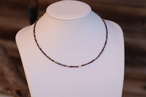 Náhrdelník choker korund, perla