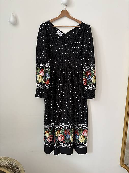 Šaty - Čierne bavlnené bodkované šaty Fulgensia s bordúrou  - 17927000_