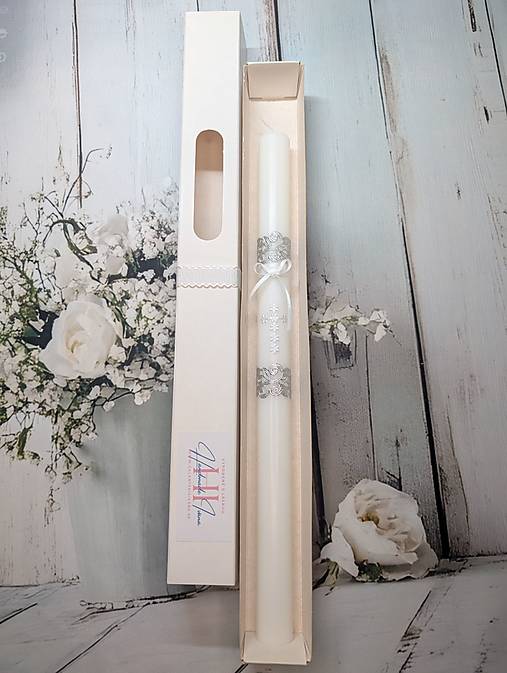 Sviečky - Sviečka biely krížik, strieborná, na krst, na prvé sväté prijímanie s chránitkom - 17926240_