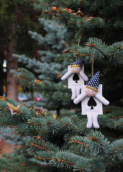 Dekorácie - Kartový škriatok z krajiny zázrakov /LIST - 17928735_