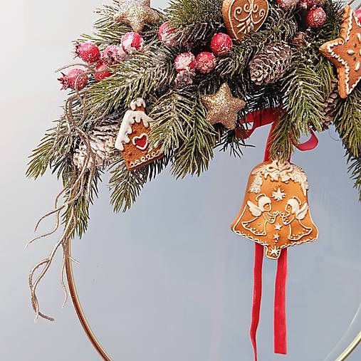 Dekorácie - Věnec vánoční minimalistický s pernikovým zvonkem - 17929602_