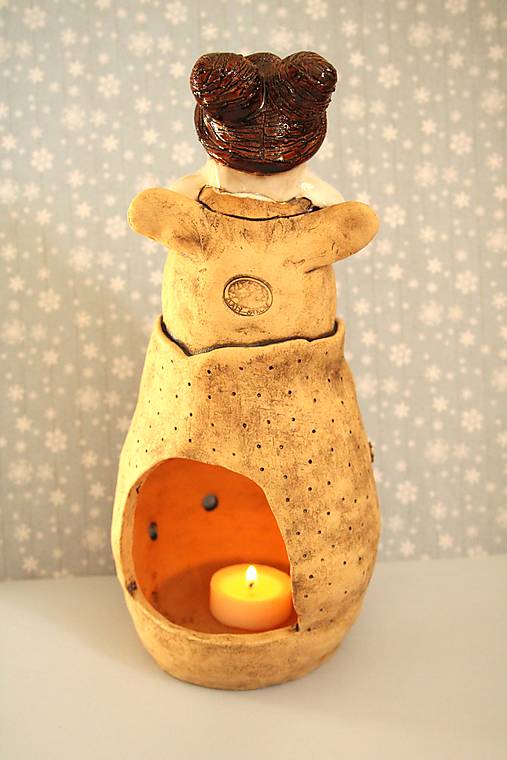 Kvetinová víla svietnik