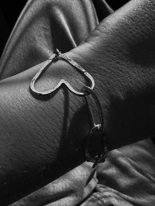 Strieborný náramok - Srdco