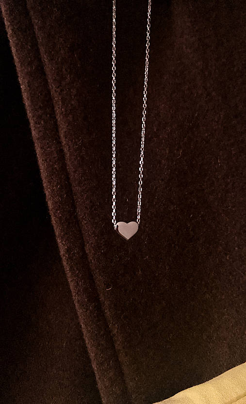 Náhrdelníky - Plné srdiečko na retiazke / striebro - rhodium - 17931735_