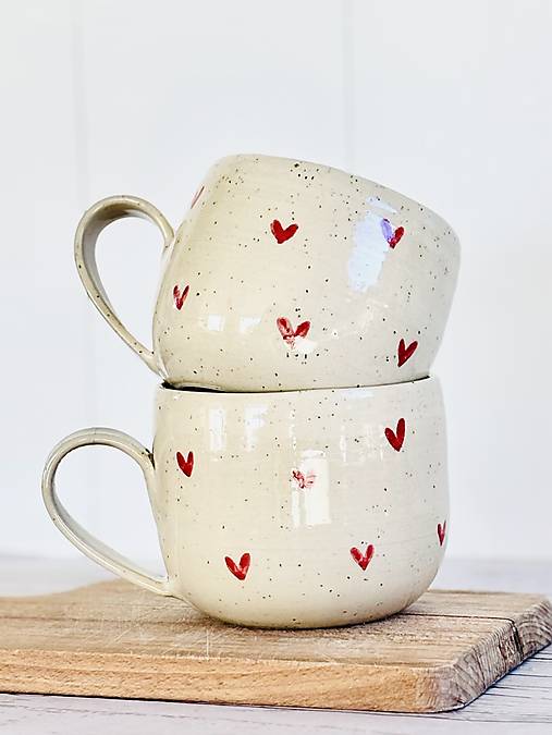 Dotty Love - šálka na veľký čaj (500ml, s uškom)