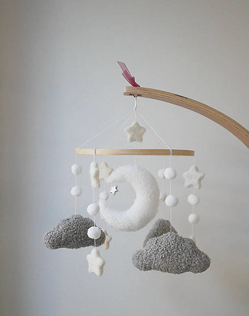 Hračky - Kolotoč nad postieľku - 17931602_