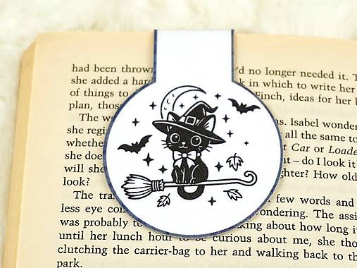 Halloweenska kolekcia magnetických záložiek | Vyberte si svoj motív (Magická mačka)