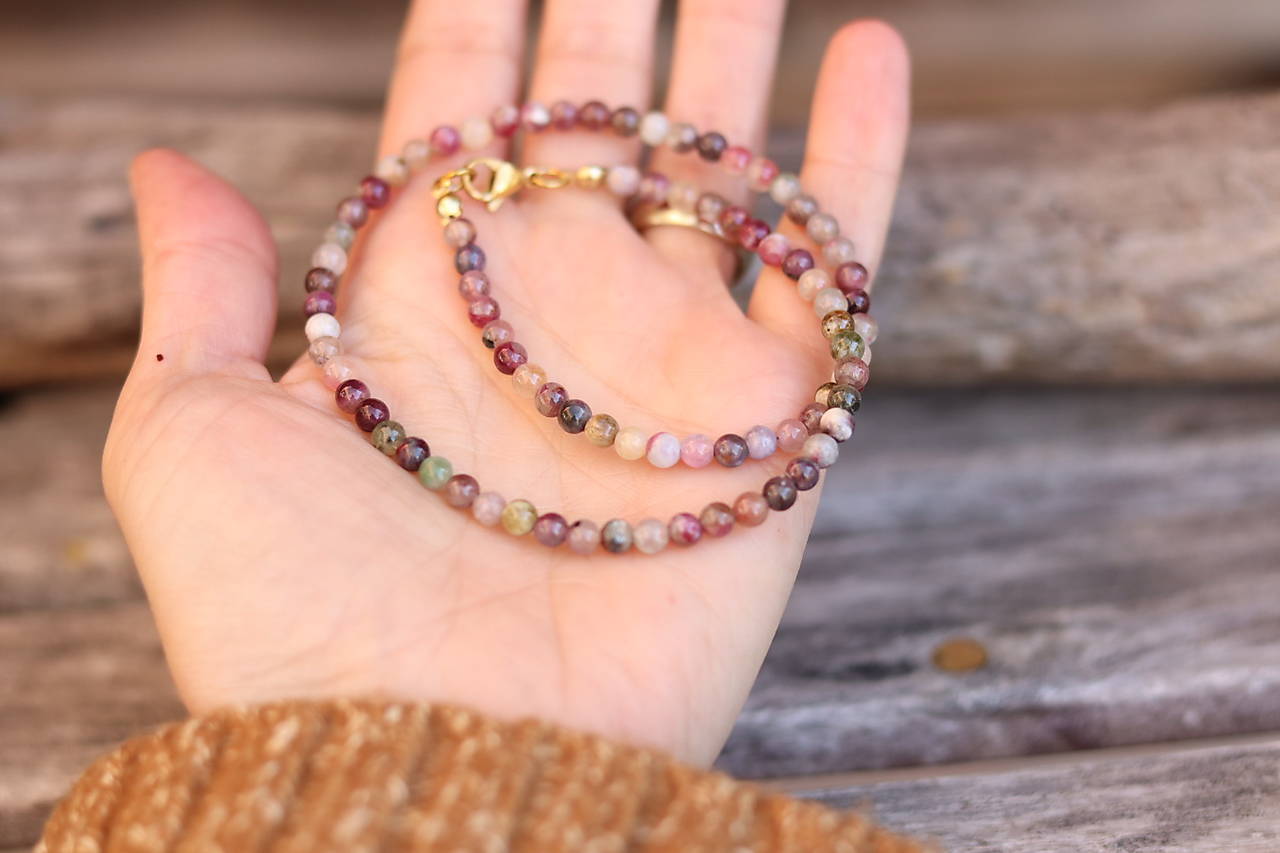 Náhrdelník turmalín