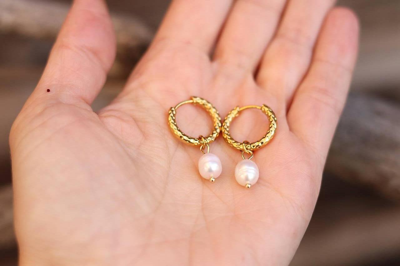 Perlové náušnice (Zlatá)