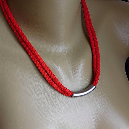 Náhrdelníky - Náhrdelník - červený s nerezem - 17933807_
