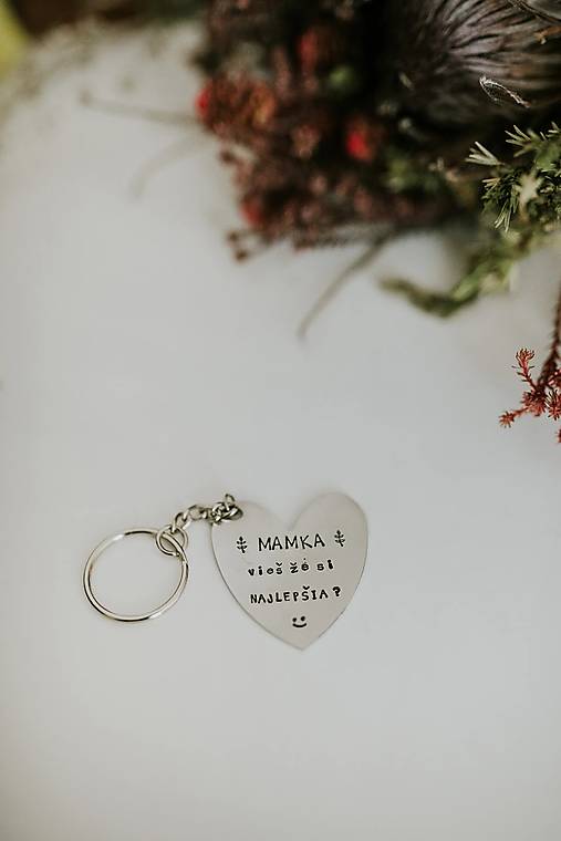 Kovové kľúčenky Ručičkovo s ručne vyrazeným textom