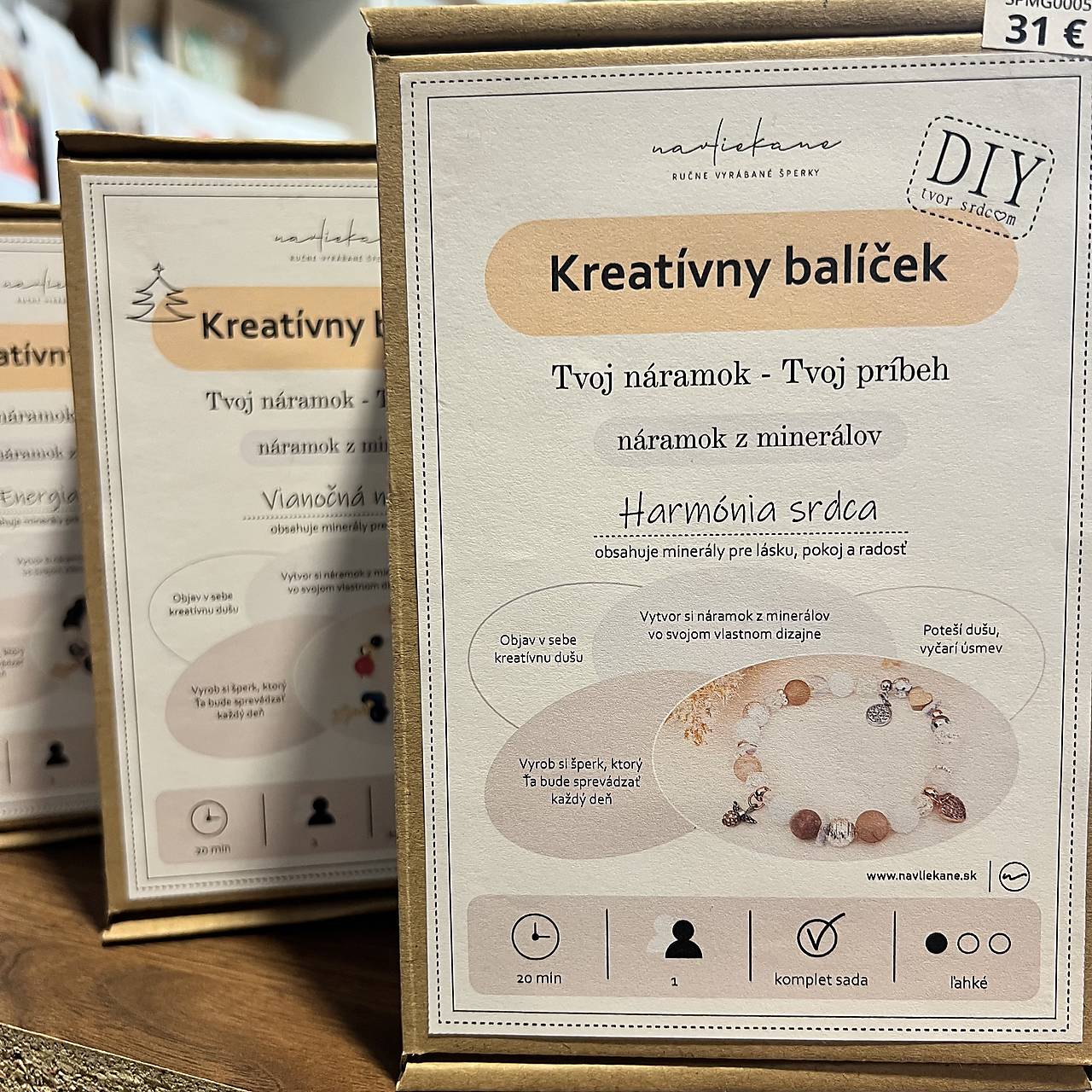 Kreatívne balíčky - Náramok z minerálov