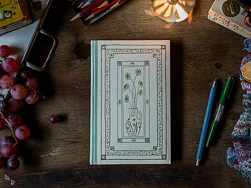 Papiernictvo - Božena - upcyklovaný zápisník/skicár - 17934342_