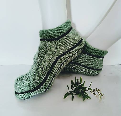 Ponožky, pančuchy, obuv - Dámske papuče vlna/kašmír - 17935728_