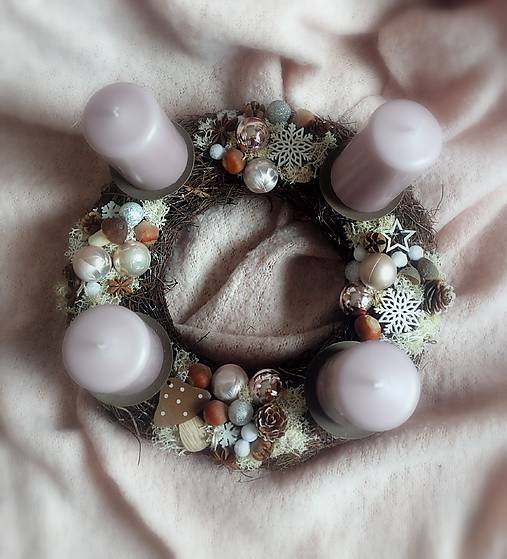 Dekorácie - prútený adventný veniec zimná harmónia - 17935878_