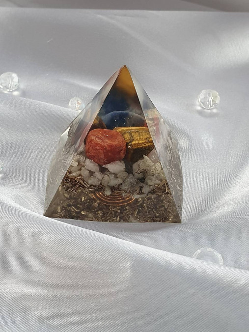 Orgonitová pyramída OCHRANA A ČISTENIE