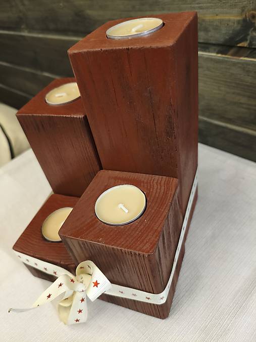 Sada adventých svietnikov z dreva