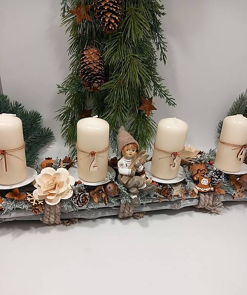 Dekorácie - Adventný veniec lyžiar - 17939565_
