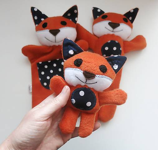 Maňuška líška  (Rodinka Modrých z Bodkovej tône)