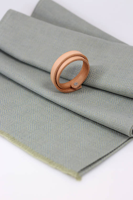 Exkluzívny pánsky šál z ľanu a bavlny – šedozelený s diamantovým vzorom